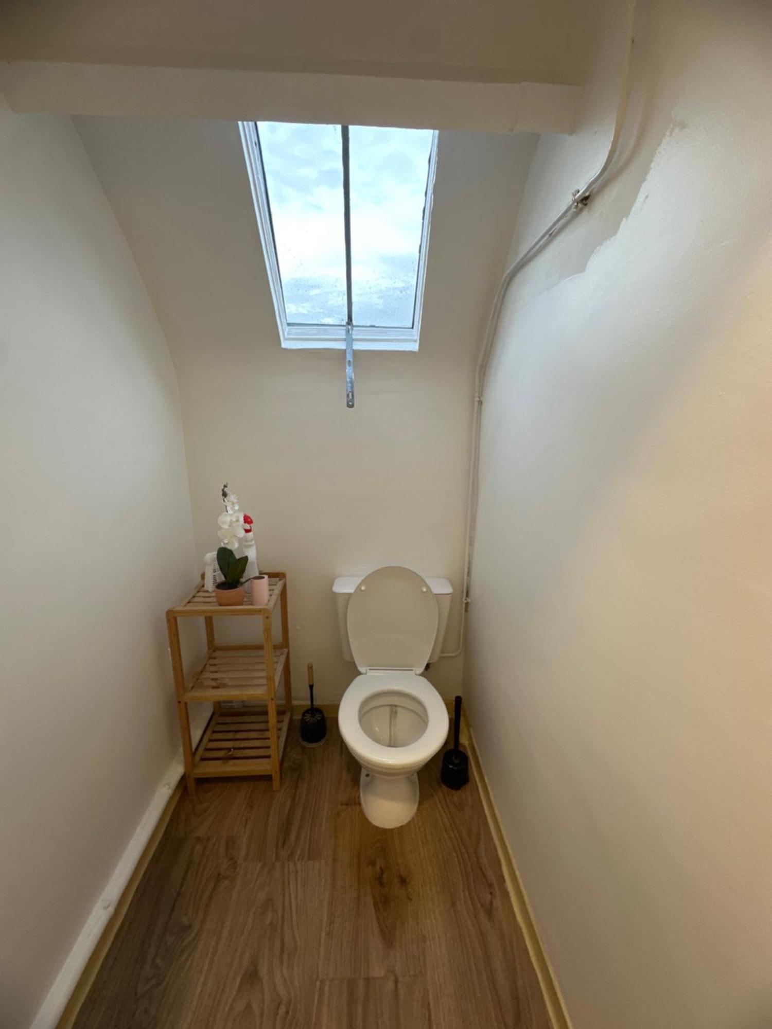 Studio Proche Commodite Et Gare . Centre Ville Caen Luaran gambar